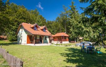 Planinska kuća "Tarski kutak"