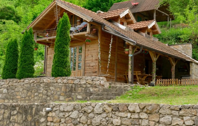 Vikendica Drinska Vila