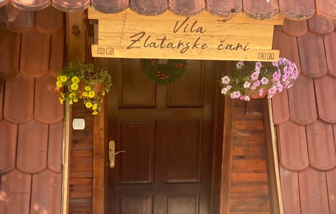 Vila Zlatarske Čari