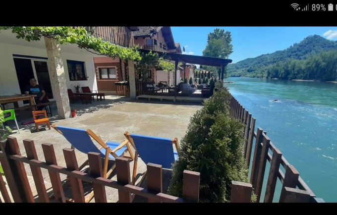 Vila Zelenika