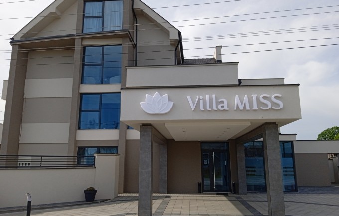 Villa Miss