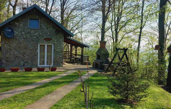 Planinska kuća Steki