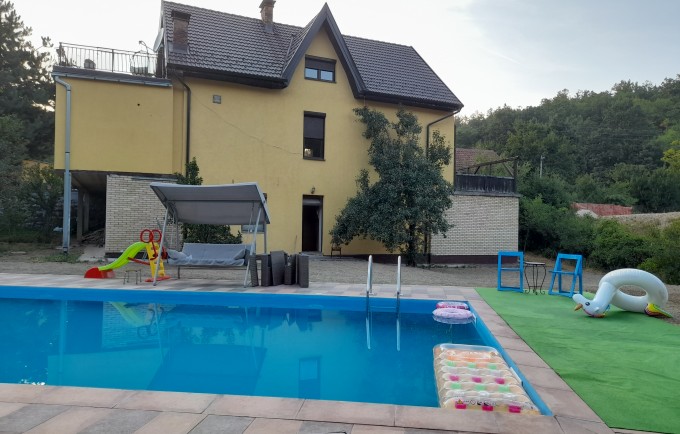 Vila Mybor - sa nama stvarate uspomene