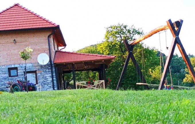 Etno kuća Ostrvica