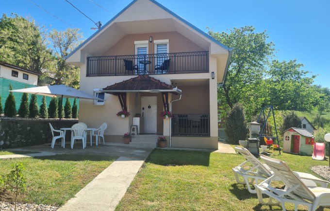 Vila Jovana - SELF CHECK IN