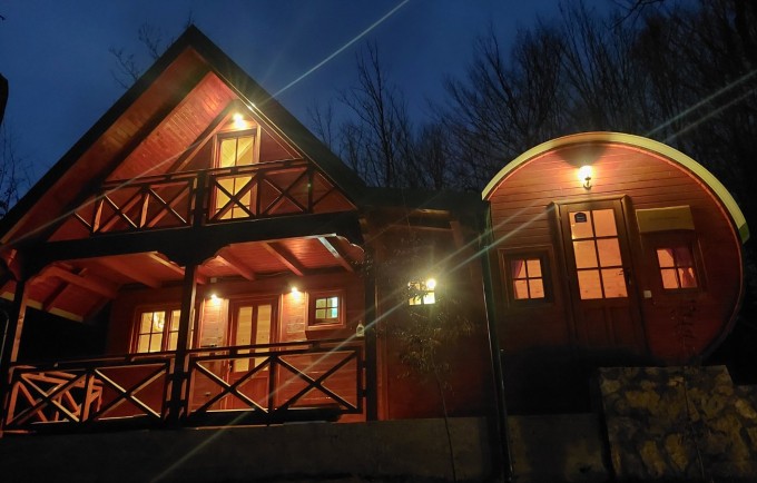 Zlatna brvnara Dobar Pogled