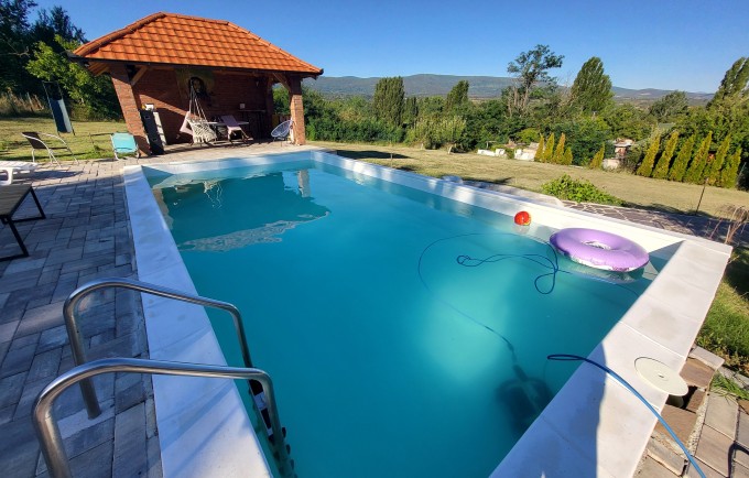 Vila Dolina Mira pored Jerme