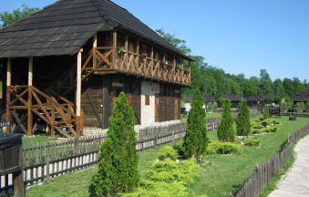 Etno selo Moravski konaci